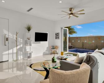 Breathtaking Luxury Villa Architectural Jewel - Palm Springs - Ruang tamu