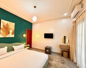 Lighthouse Signature Suites - Dakar