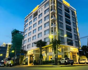 Kampot Sunny Hotel - Kampot - Gebouw