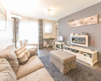 Apartment Sea Garden ground floor with garden by Interhome - De Haan - Wohnzimmer