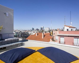 Residencia Universitaria Claudio Coello - Madrid - Balkon