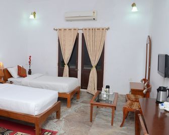 Satyam Palace Resort - Pushkar - Bedroom
