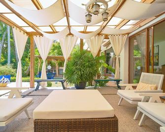 Beach Villa in El Portillo Sleeps 12 - Las Terrenas - Terasa