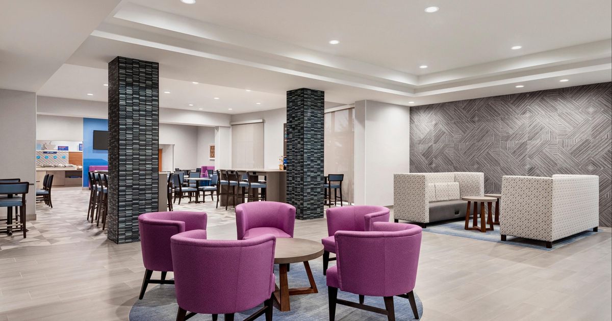 Holiday Inn Express Dumfries ab 83 €. Hotels in Dumfries KAYAK