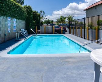 Motel Moonlight - Anaheim - Piscina