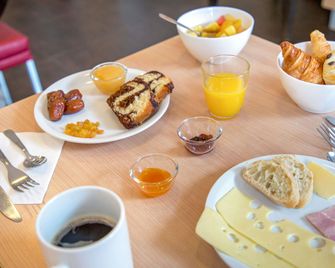 Ibis Budget Perpignan Centre - Perpignan - Ruokailuhuone