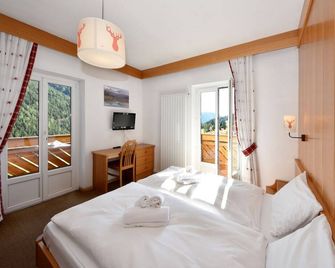 Al Piccolo Hotel - Vigo di Fassa - Sypialnia
