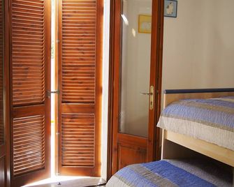 Mediterranean, Fully Equipped Apartment With Two Terraces - Castelsardo - Schlafzimmer