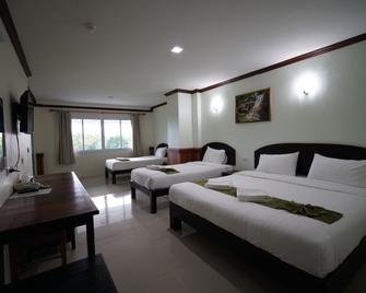 Sea Mountain Khanom Hotel - Khanom - Bedroom