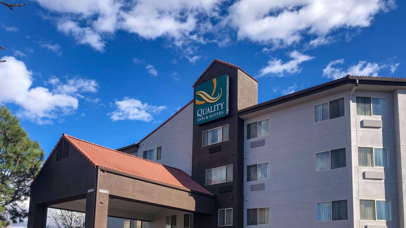 Quality Inn & Suites Denver International Airport