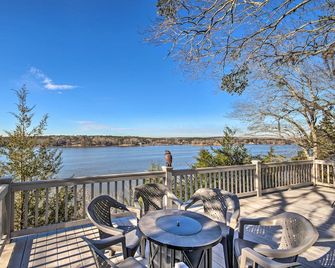 Unique Camden Waterfront w/ Spectacular Views! - Camden - Balkon