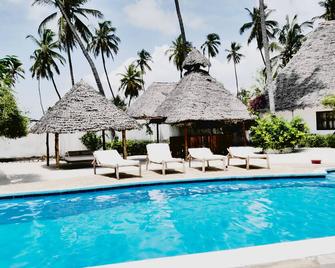 Sea View Lodge Boutique Hotel - Jambiani - Pool
