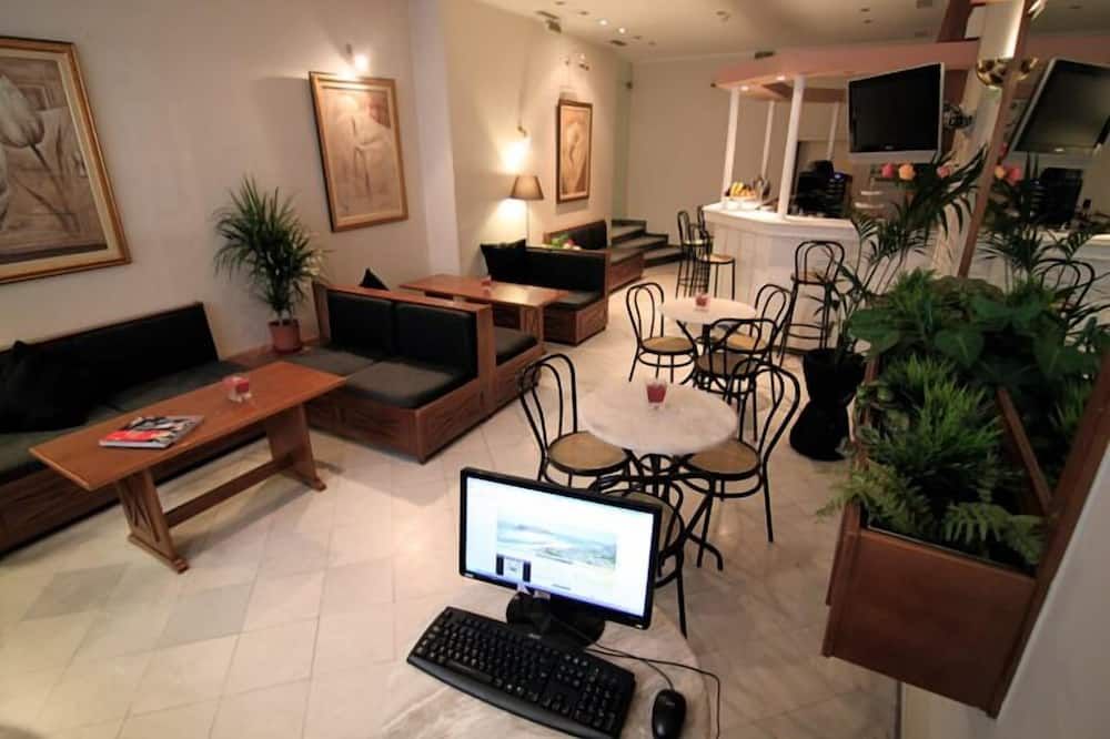 Achillion Hotel - Athen - Lounge