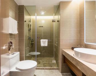 Home Inn Plus Guangzhou Shangxiajiu Pedestrian Street Yongqingfang - Guangzhou - Bedroom