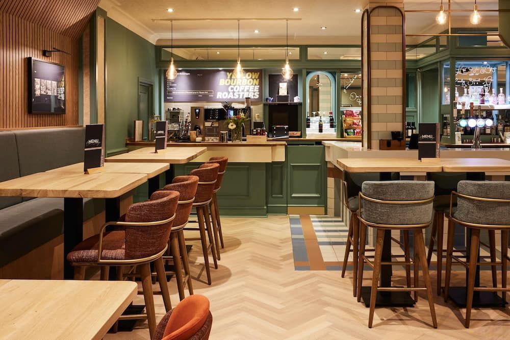 ميركيور نورثامبتون - نورثامبتون - بار