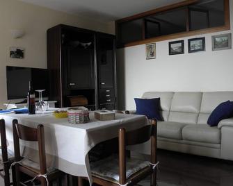 Ponal: for a wonderful vacation on Lake Garda - Tignale - Essbereich