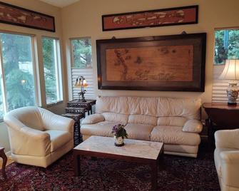 Beautiful, secure, private townhouse in Silverdale. - Silverdale