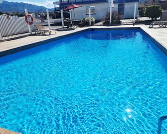 Motel 6 Canon City, CO - Cañon City - Zwembad