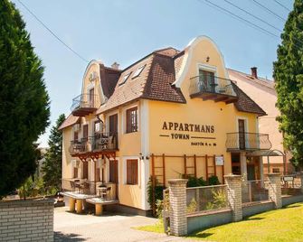 Apartments Yowan - Hévíz - Building
