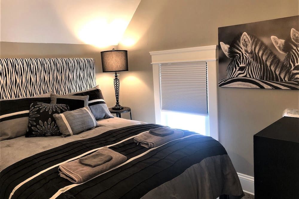 Jefferson House near the Square, Cozy & Clean, Close to Everything! - Medina - Camera da letto