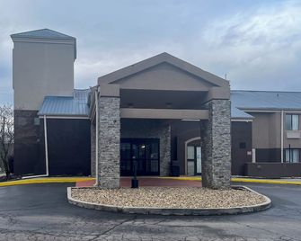 Studio 6 Suites - Knoxville, Tn - Downtown - Knoxville - Building