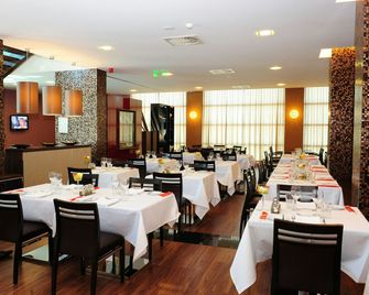Axis Porto Business & Spa Hotel - Porto - Restaurant