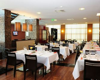 Axis Porto Business & Spa Hotel - פורטו - מסעדה