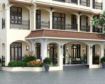 Anmira Resort And Spa Hoi An - Hoi An - Building