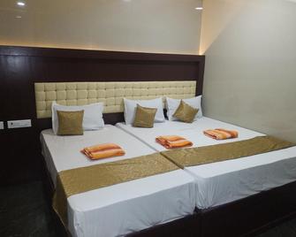 Hotel Temple Tower - Rameswaram - Building