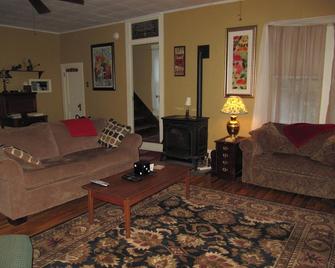 Lakefront Getaway close to Hershey & Elysburg amusement parks - Pine Grove - Soggiorno