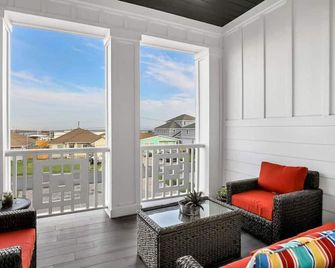 Luxurious Family-Friendly Oasis With Lag - Corpus Christi - Balkon