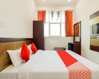 Hotel O Subham Residency - Bikaner - Ložnice