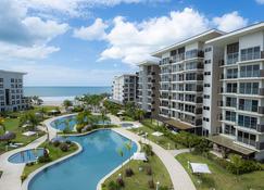 Playa Caracol Residences Vacation Rental - Chame - Edificio