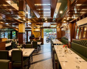 Hotel Tathagat International - Gaya - Restaurante