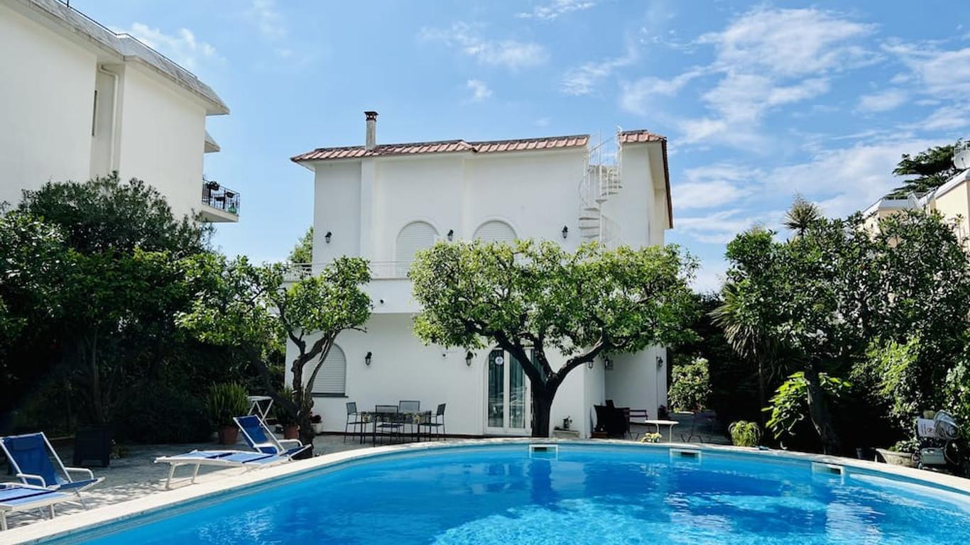 Yourhome - Villa Sorrento