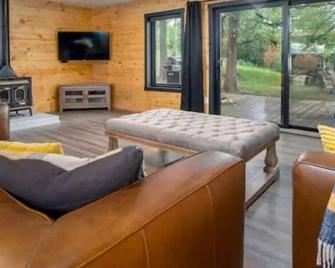 The Beavertree Lodge - Sulphur - Sala de estar