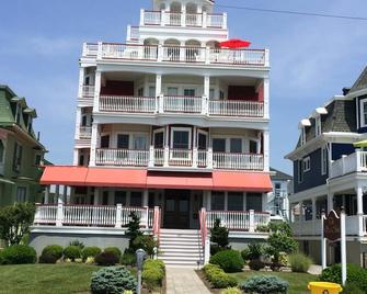 Cape May. Summer Escape Spot. Take Just Steps To The Pool And To The Ocean. - Cape May - Bygning