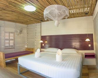 Sandy Beach Bungalows By Ehm - Koh Rong Sanloem - Habitación
