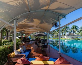 Sofitel Krabi Phokeethra Golf & Spa Resort - Nong Thale - Bar