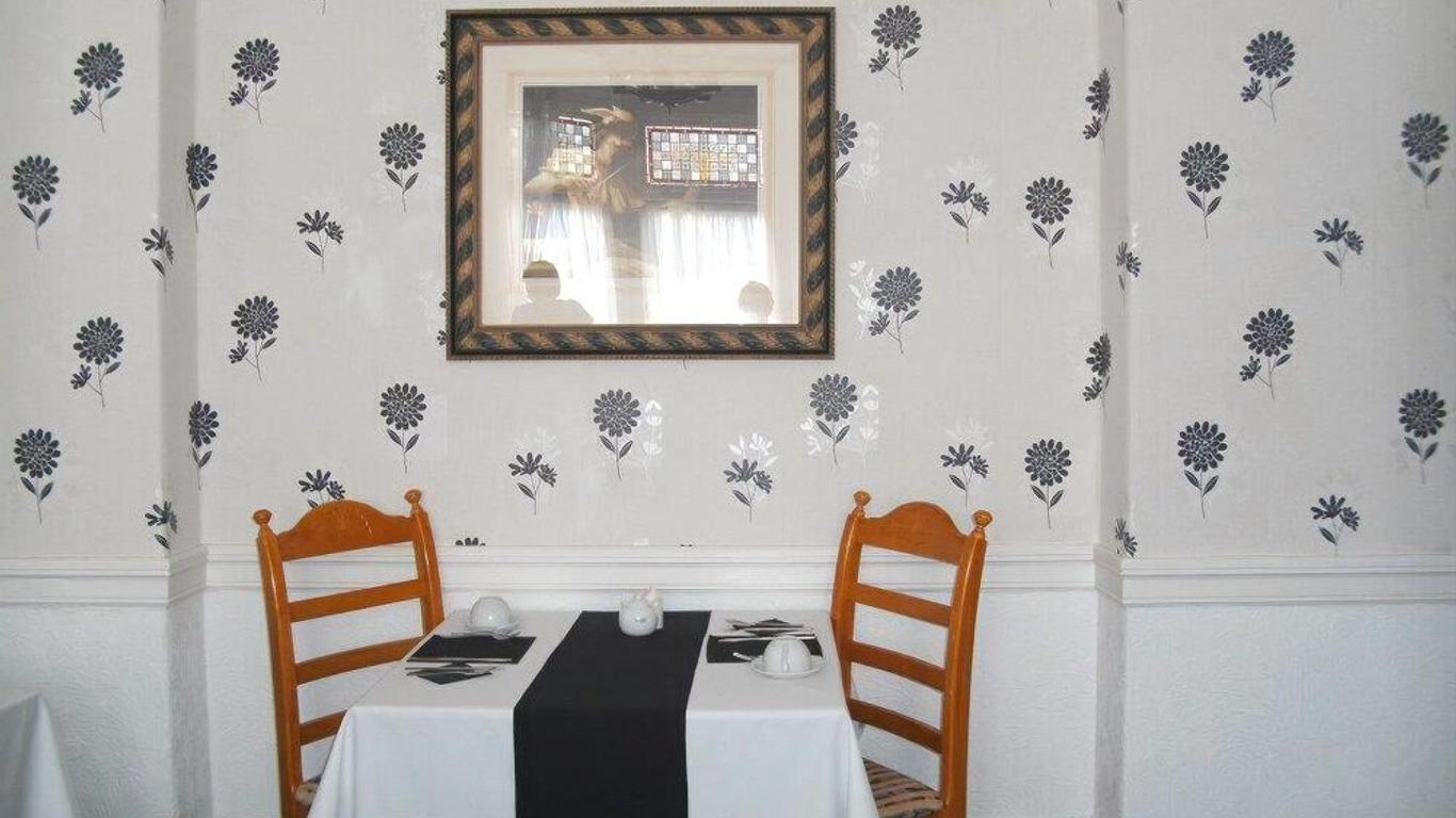 Woodlands Guest House