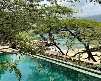 Perla Roca Hotel Boutique - Beach Front - Santa Marta - Pool