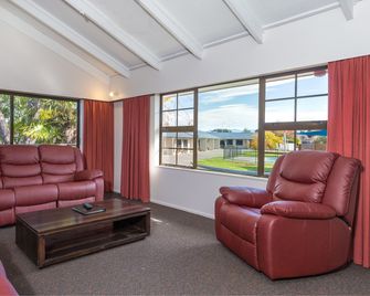 Cherylea Motel - Blenheim - Salon