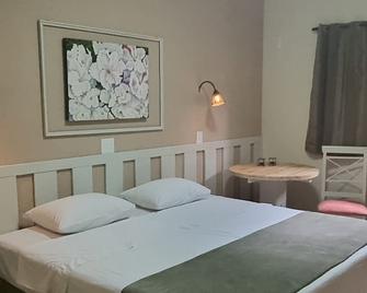 Mariá Plaza Hotel - Araçatuba - Bedroom