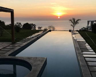 Casitas Sollevante Boutique Hotel - Montezuma - Pool