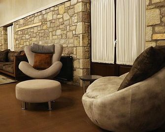 Mylaon Boutique Hotel & Spa - Vytina - Lounge