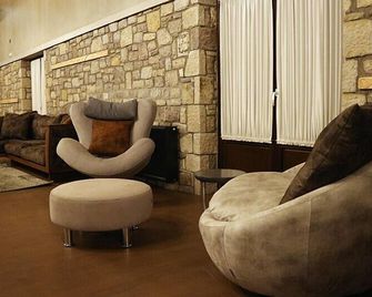 Mylaon Boutique Hotel & Spa - Vytina - Area lounge