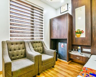 Fabhotel Aman Residency - Amritsar - Bedroom