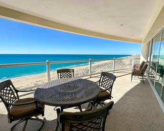 Your Vista into Tranquility Your 10th Floor Escape #1001 - Puerto Penasco - Balkón