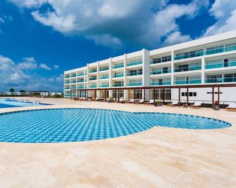 Marina Puerto Velero - Tubará - Piscina