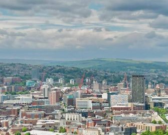 Urba Luxury 3 Bed Stays Sheffield Central - Sheffield - Udsigt